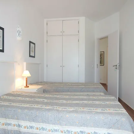 C08 - Seaside Townhouse In Praia Da Luz *