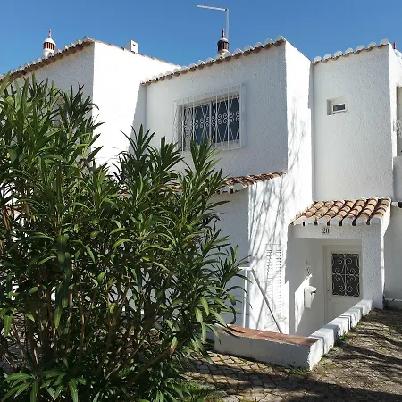 C08 - Seaside Townhouse In Praia Da Luz *