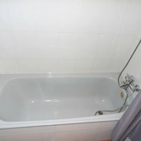 C08 - Seaside Townhouse In Praia Da Luz 招待所 拉哥斯