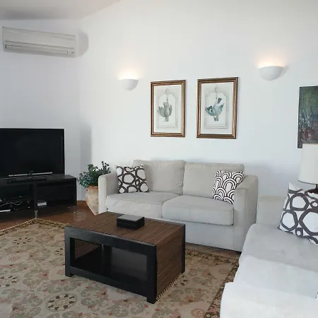 C08 - Seaside Townhouse In Praia Da Luz 招待所 拉哥斯